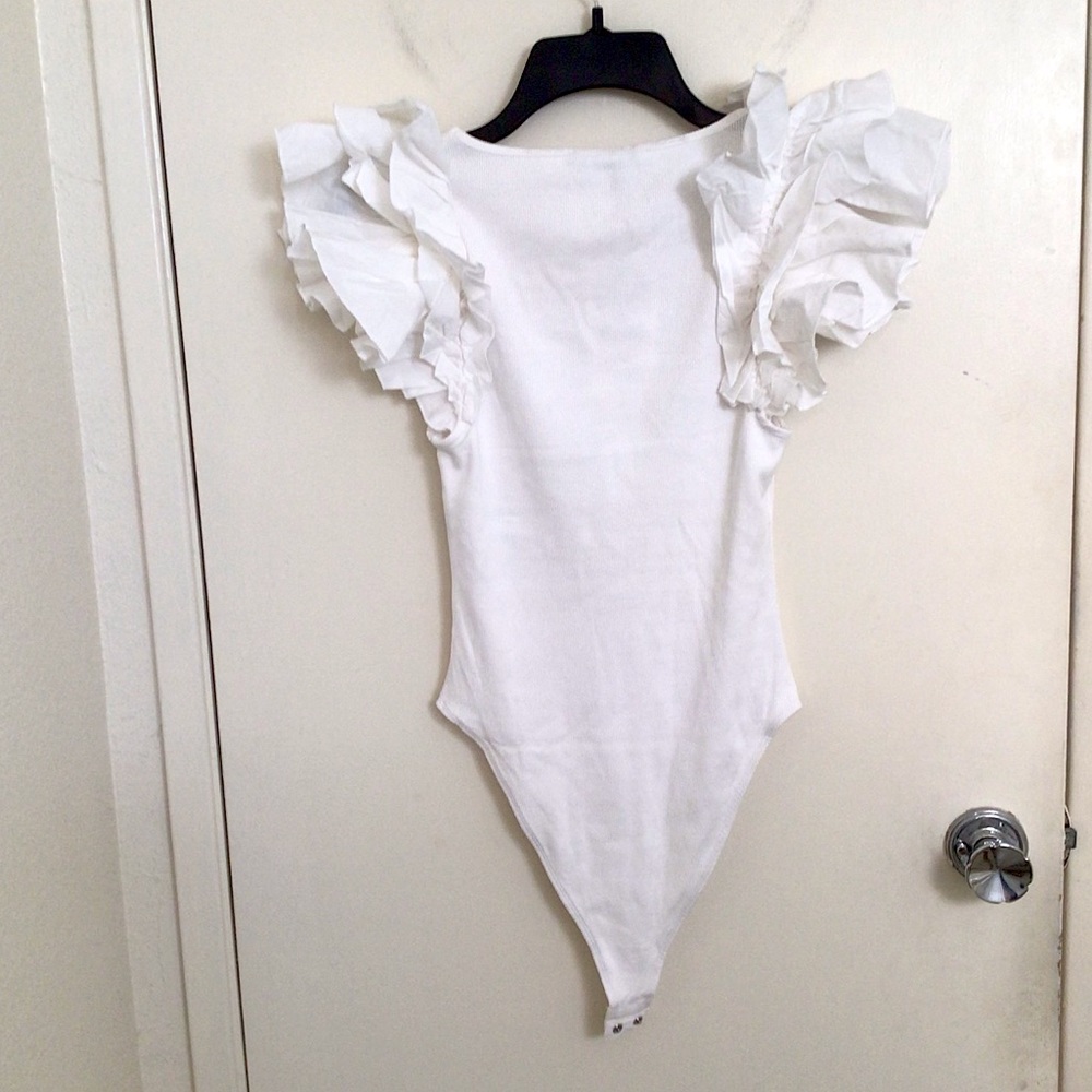 Zara Ribbed Ruffled Bodysuit - Picture 7 of 9